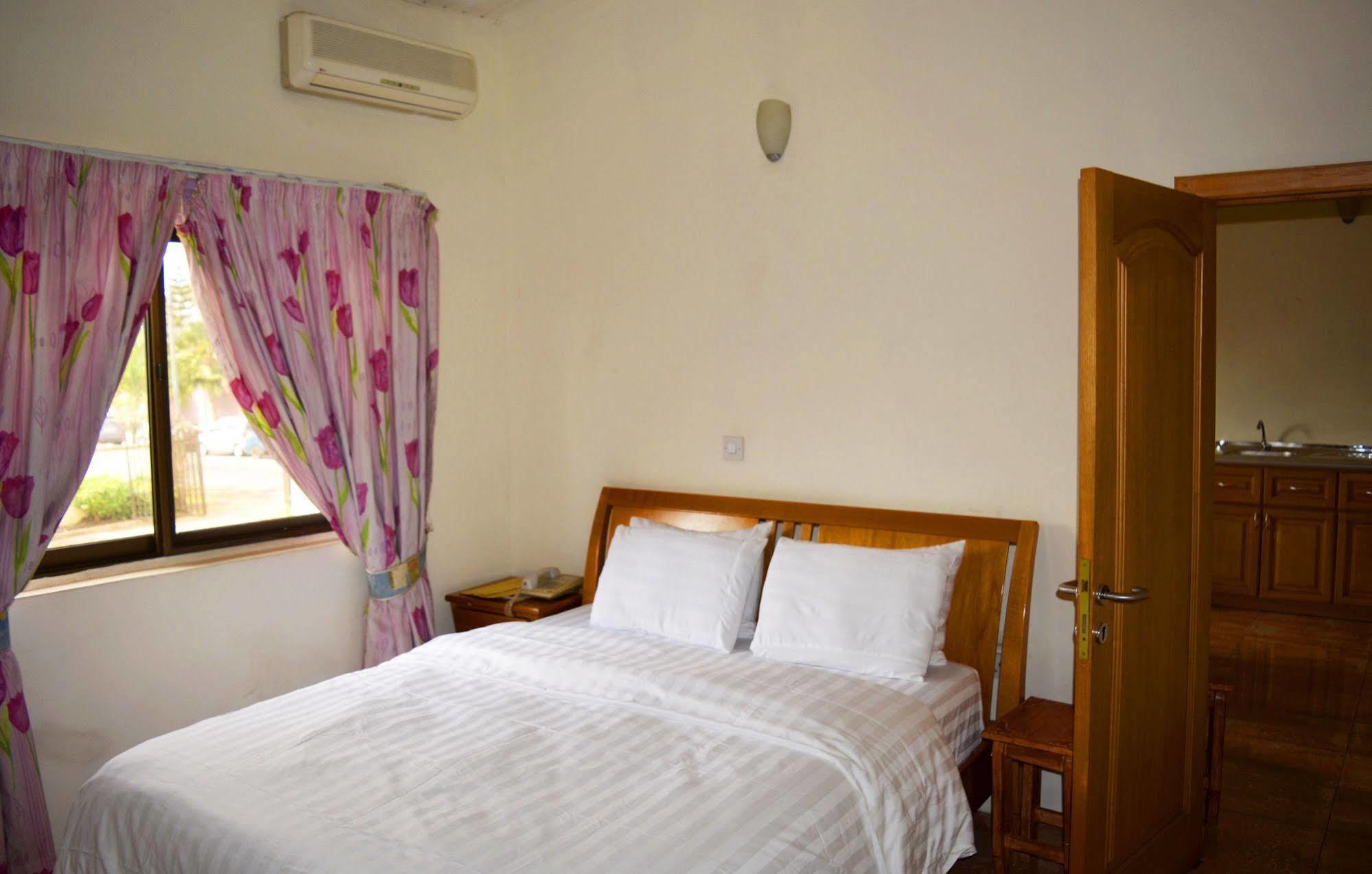 Hotel Georgia Accra Exterior foto